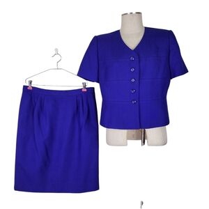 Atrium Skirt Suit Size 14P Blue Short Sleeve Textured 5 Button Lined Vintage 90s